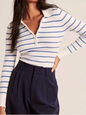 Abercrombie & Fitch Long Sleeve Striped Fitted Zip-Neck Sweater Cropped Top